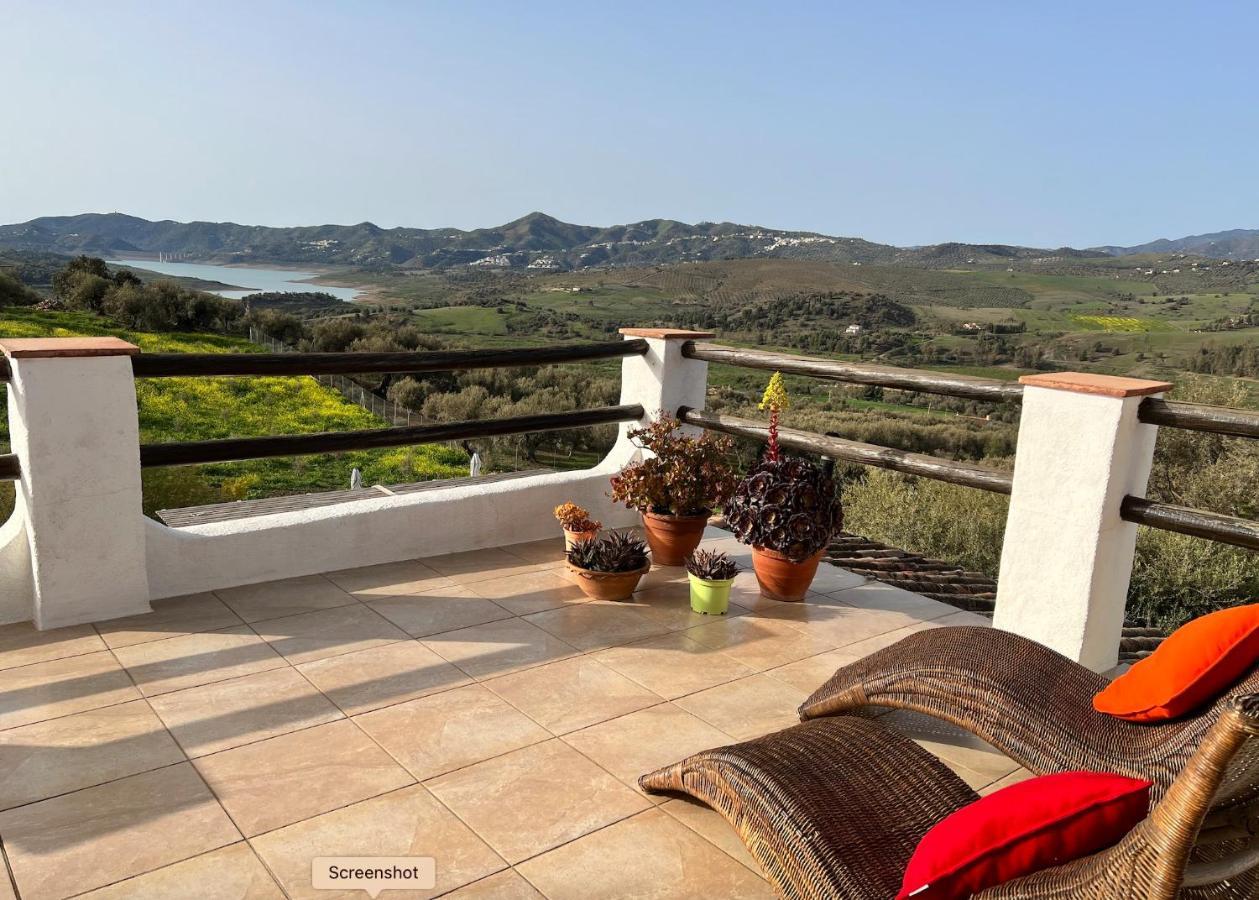 Finca Zayas Casa Rural & Guest Suites Periana Kültér fotó